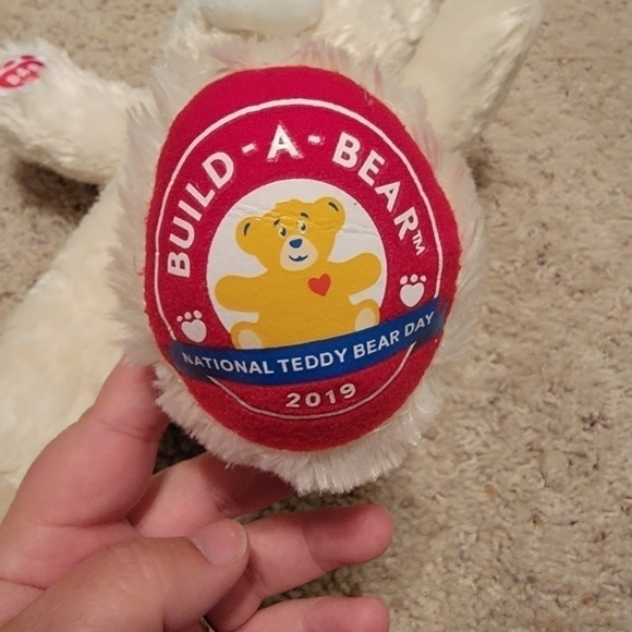 BAB Build-A-Bear Workshop National Teddy Bear Day 2019 Crème White - Picture 4 of 9